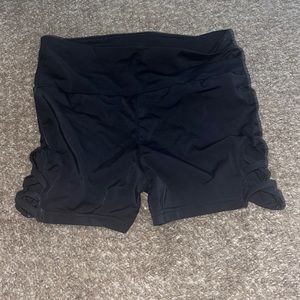 Spandex with cross cross design on sides